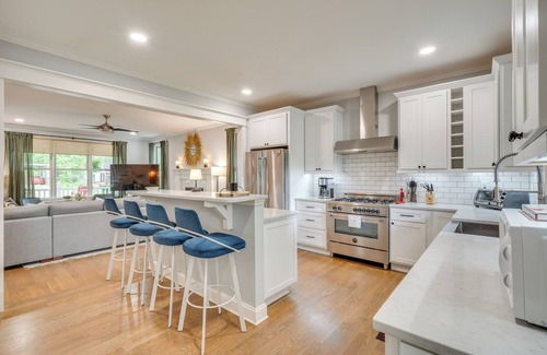 Duke Park Casa | 1 Mi to Dtwn: Upscale Retreat in Durham!
