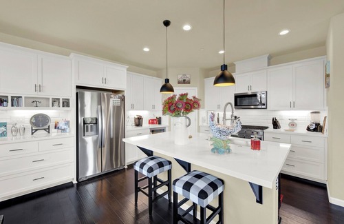 Winters Casa | 1 Mi to Dtwn Winters: Home w/ Fire Pit & Patio!