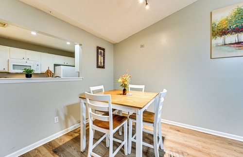 Greenville Casa | 1 Mi to ECU Hospital: Greenville Home w/Yard!
