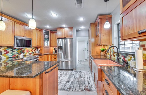 McKinney Casa | 1 Mi to Historic Dtwn: McKinney Home w/ Hot Tub!