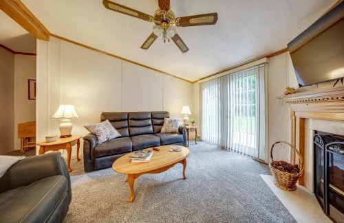 Erie Casa | 1 Mi to Lake Access Erie Home with Private Backyard