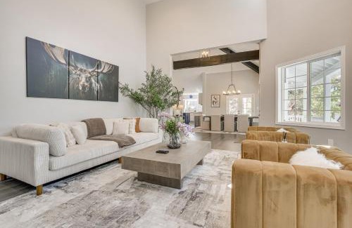 Lake Arrowhead Casa | 1 Mi to Lake Arrowhead! Luxe Group Getaway