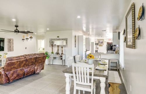 Bakersfield Casa | 1 Mi to Rabobank Arena: Home w/ Gazebo!