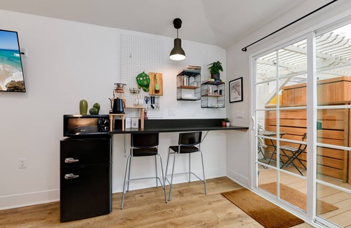 Golden Hill Apartamento | Casita–Hot Tub/Sauna/eBikes/Cold Plunge+Beach Gear