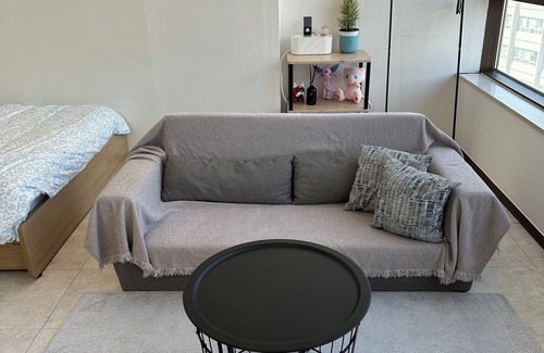 Insadong Apartamento | 1 min Anguk Station walk to Bukchon/Insadong/Gyeongbokgung Palace/Seosunra-gil
