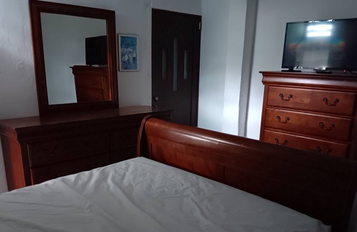 Guzman Abajo Casa | 1 minute to the RIVER near the Yunque rain forest. Pets & 4/20 friendly