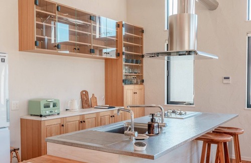 Yokosuka Casa | 1 minute walk from Kuruwa Beach There is a pool / Yokosuka Kanagawa