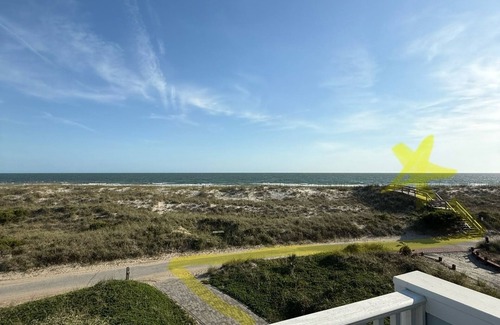 South Beach Casa | 1 MINUTUE WALK TO BEACH FROM BHI BEACH FRONT HOME