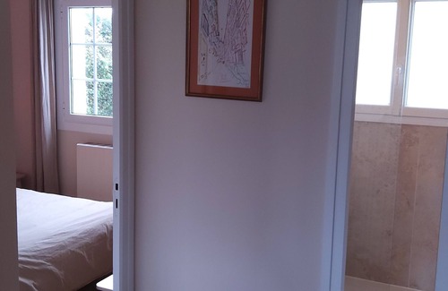 Bidart Cama Y Desayuno | 1 bedroom, private bathroom & WC for 2 persons, quality double bed 160