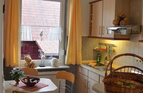 Gross Zicker Apartamento | 1-habitación apartamento N º 02 con terraza -. Pension Ritter - en una zona tranquila de Groß Zicker