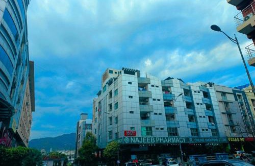 E-11 Sector Apartamento | 1 Room Luxury Furnished For Rent Hotel Al-Amanah
