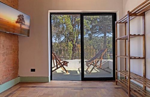 Abernessia Apartamento | 1 Suite 2 bdrm Comercial center Wi-Fi Balcony