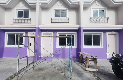 Mabalacat City Casa | 1 Whole House with Pool - Vrbo