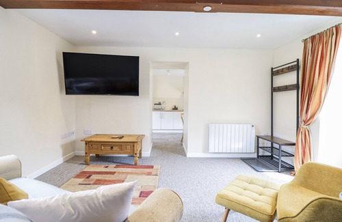 Llandinam Cabaña | 1 Y LLEW, romantic, with a garden in Caersws