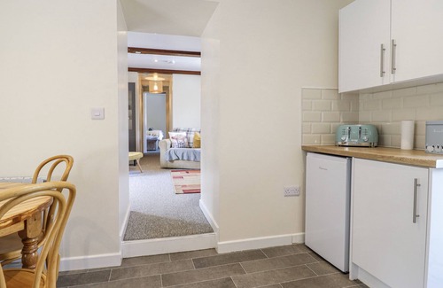 Llandinam Cabaña | 1 Y LLEW, romantic, with a garden in Caersws