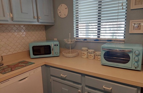 Bradenton Beach Condominio | * ANNA MARIA ISLAND * 2BED / 2BATH * TOTALMENTE EN STOCK * COMPLETAMENTE ACTUALIZADO / BIEN MANTENIDO *