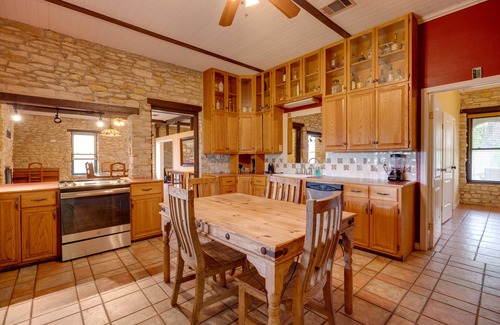 San Marcos Casa | 10-Acre San Marcos Vacation Rental ~ 6 Mi to TSU!