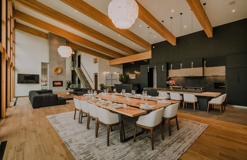 Whistler Casa | 10-Bedroom Luxury Estate with Private Spa, Chef, Chauffeur & Service Team