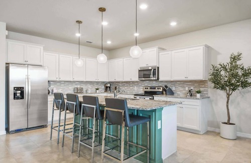 Davenport Villa | 10 bedroom luxury villa, Windsor Island