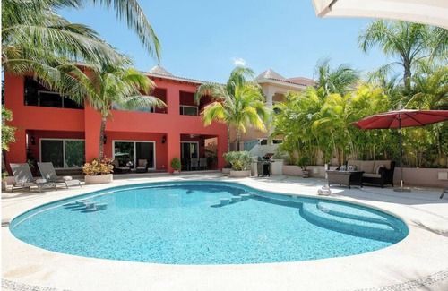 Puerto Aventuras Villa | 10 habitaciones, 2 Villas de lujo combinado para hacer el hogar perfecto para sus vacaciones