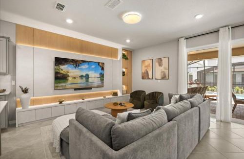 Four Corners Casa | 10 Bedrooms 8 Bathrooms Windsor Cay 15770 Cc