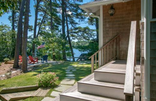 Orleans Casa | 10 ft from Crystal Lake New renovation