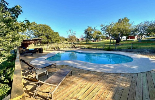 Bandera Cabina | 10 Hackberry, at CRC Ranch Retreat