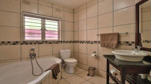 Illovo Beach Apartamento | #10 Illovo Views