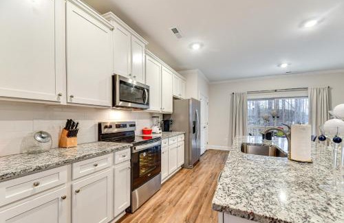 Northeast Raleigh Casa | 10 Mi to Downtown Raleigh Family Retreat