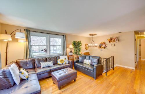Leola Casa | 10 Mi to Dtwn Lancaster Charming Home with Yard!