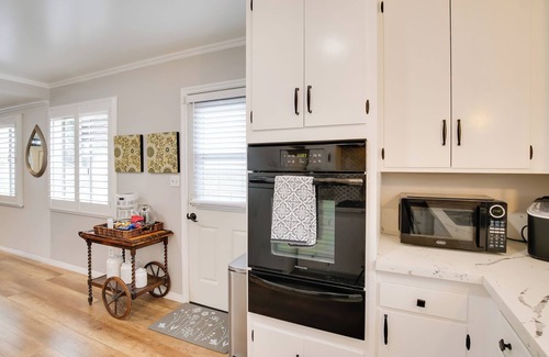 Harbor Casa | 10 Mi to Redondo Beach: Carson Home w/ Pool Table!