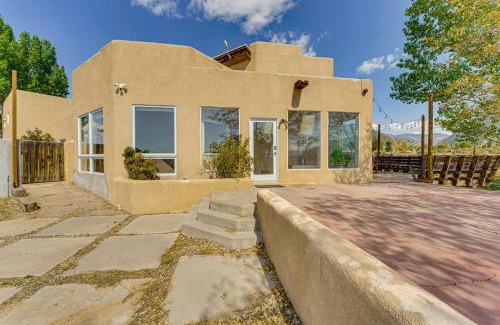 Arroyo Seco Casa | 10 Mi to Taos Ski Valley Mtn-View Duplex with Deck!