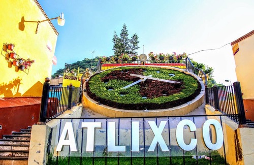 Atlixco Casa | A 10 min del zócalo de Atlixco! Casa de 2 plantas