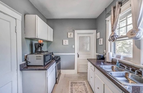 Memphis Apartamento | 10 Min to U of Memphis-Rozelle Retreat Left Unit
