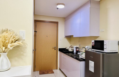 Pasay Condominio | 10 MINS AIRPORT 5 MINS MALL OF ASIA WORLD TRADE/ PICC/ RIZAL PARK W/ ATM & MALL