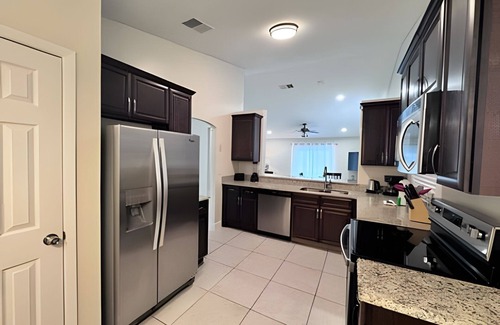 Indian Wells Casa | Big Pool & Backyard Central Located near Disney