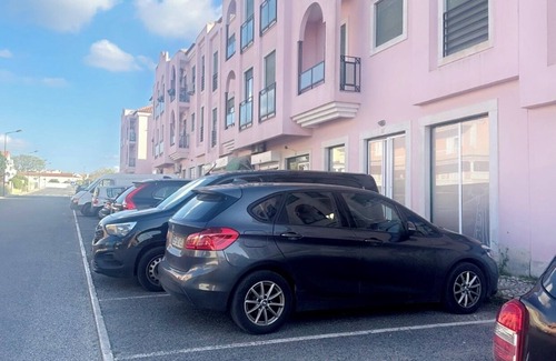 Alcochete Apartamento | 10 minutes to the beach 20 minutes to the centre of Lisbon,2 bedroom APT Montijo