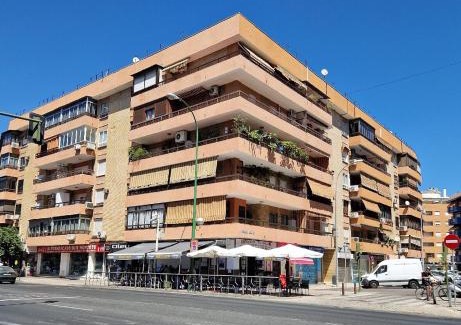 La Calzada Apartamento | 10 minutos centro Sevilla, moderno y con parking gratis