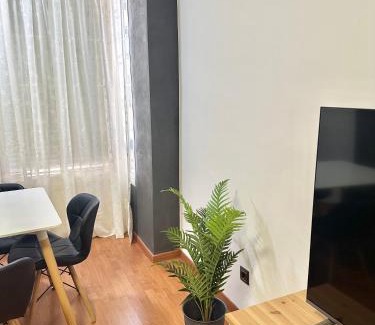 La Calzada Apartamento | 10 minutos centro Sevilla, moderno y con parking gratis
