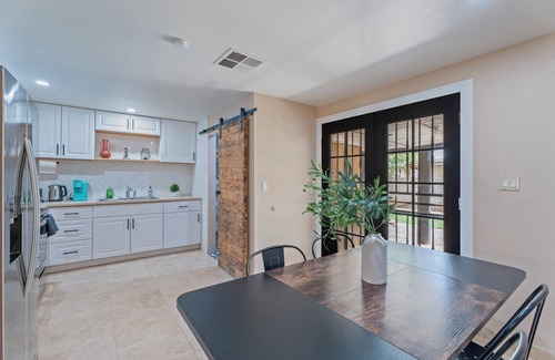 Maryvale Casa | 10% Off Weekly - Charming 3-bedroom house in sunny Phoenix