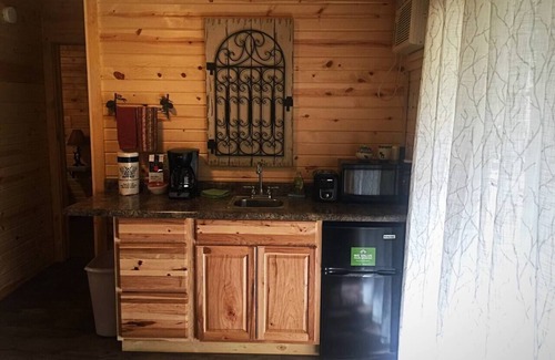 Rapid City Cabina | 10 Person Cabin near Mount Rushmore