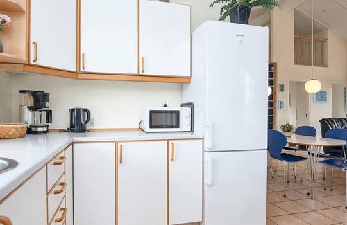 Vikær Strand Casa | 10 person holiday home in Haderslev
