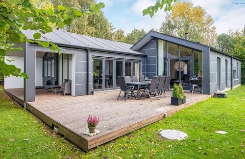 Øksenmølle Casa | 10 person holiday home in Ebeltoft