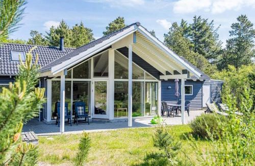 Nymindegab Casa | 10 person holiday home in Nørre Nebel