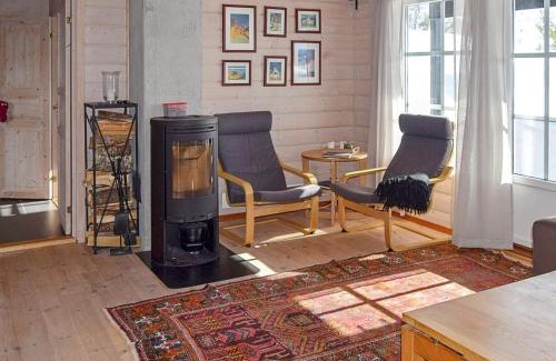 Tjaldal Casa | 10 person holiday home in ÅSERAL