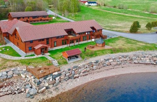 Gjemnes Municipality Casa | 10 person holiday home in EIDSVÅG