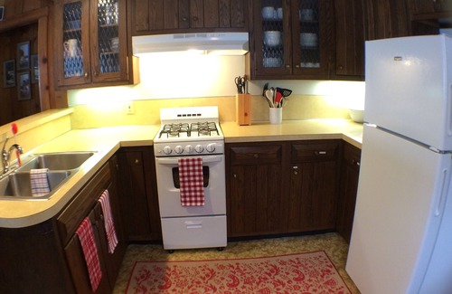 Bear Lake Cabaña | 100 pies frente al lago en el lago Bear, cerca de Crystal Mountain y Arcadia Bluffs