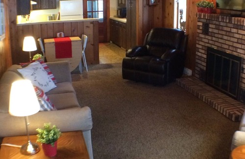 Bear Lake Cabaña | 100 pies frente al lago en el lago Bear, cerca de Crystal Mountain y Arcadia Bluffs