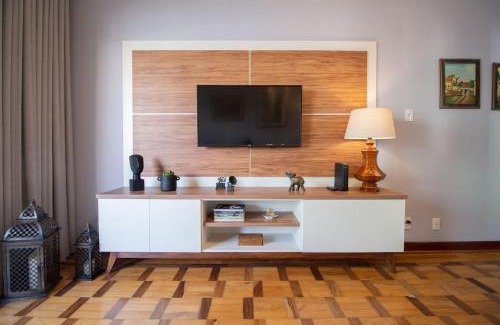 Liberdade Apartamento | 100 m² com terraço, garagem, A/C | 6x sem juros
