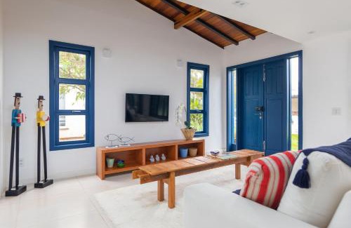 Praia Rasa Casa | 100 metros da PRAIA, com Piscina em Búzios